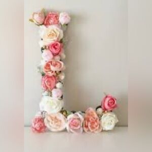 Floral Letter L sign